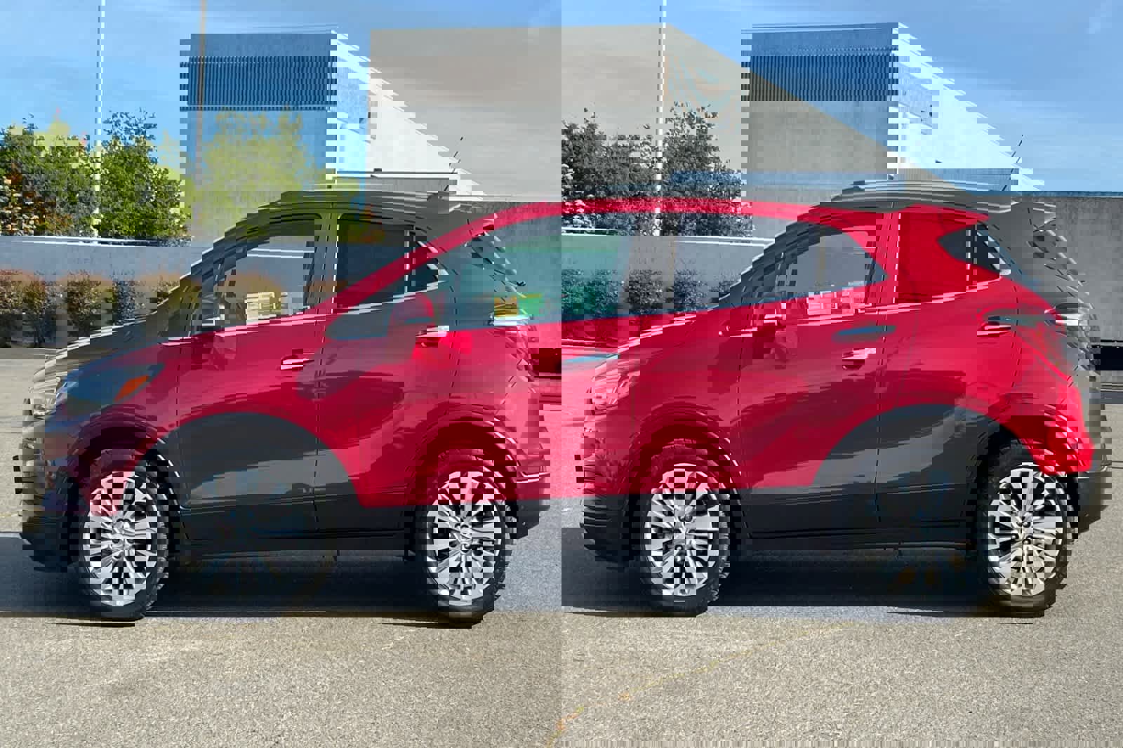 Used 2017 Buick Encore Preferred image 9