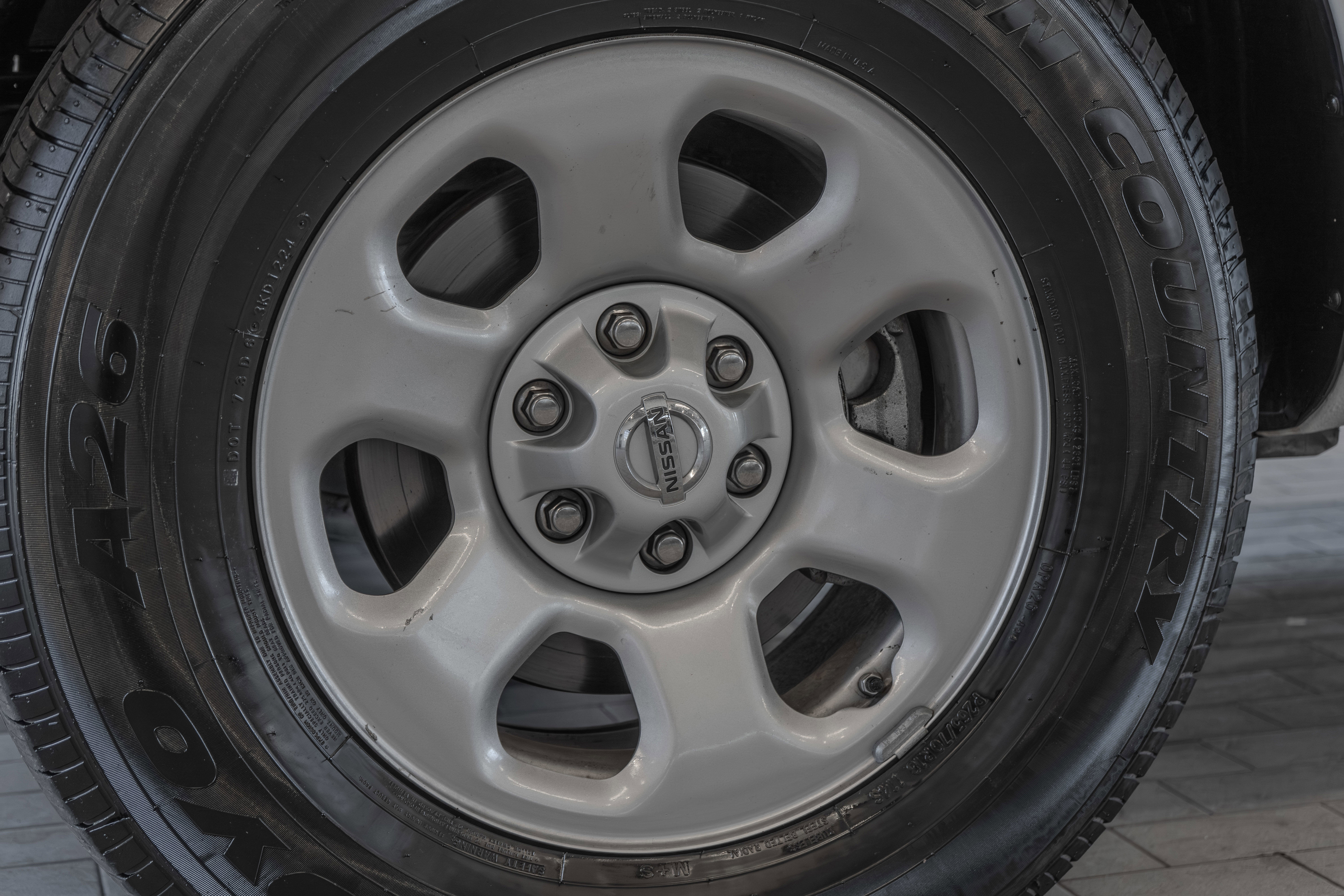 Used 2022 Nissan Titan S w/ S Utility Package image 32