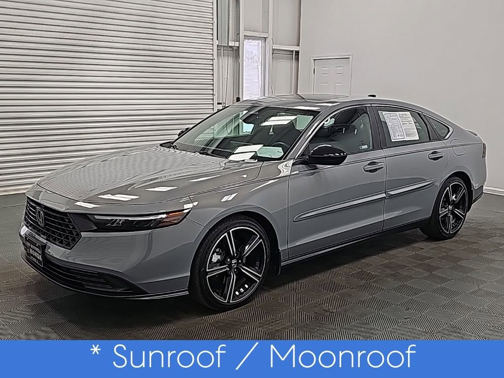 Used 2025 Honda Accord Sport image 5