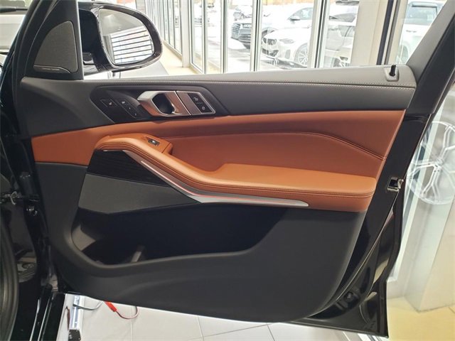 New 2026 BMW X5 M60i image 15