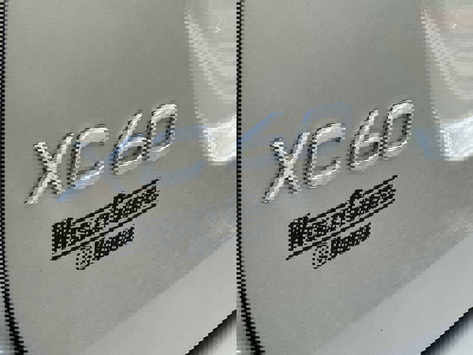 Used 2016 Volvo XC60 T6 FWD image 11