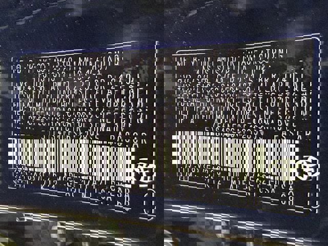 Used 2025 Toyota Corolla SE image 31