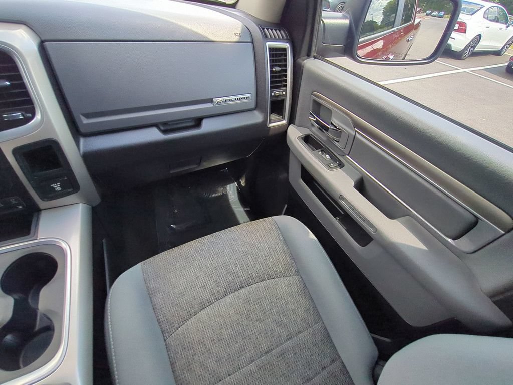 Used 2016 RAM 1500 Big Horn RWD image 16