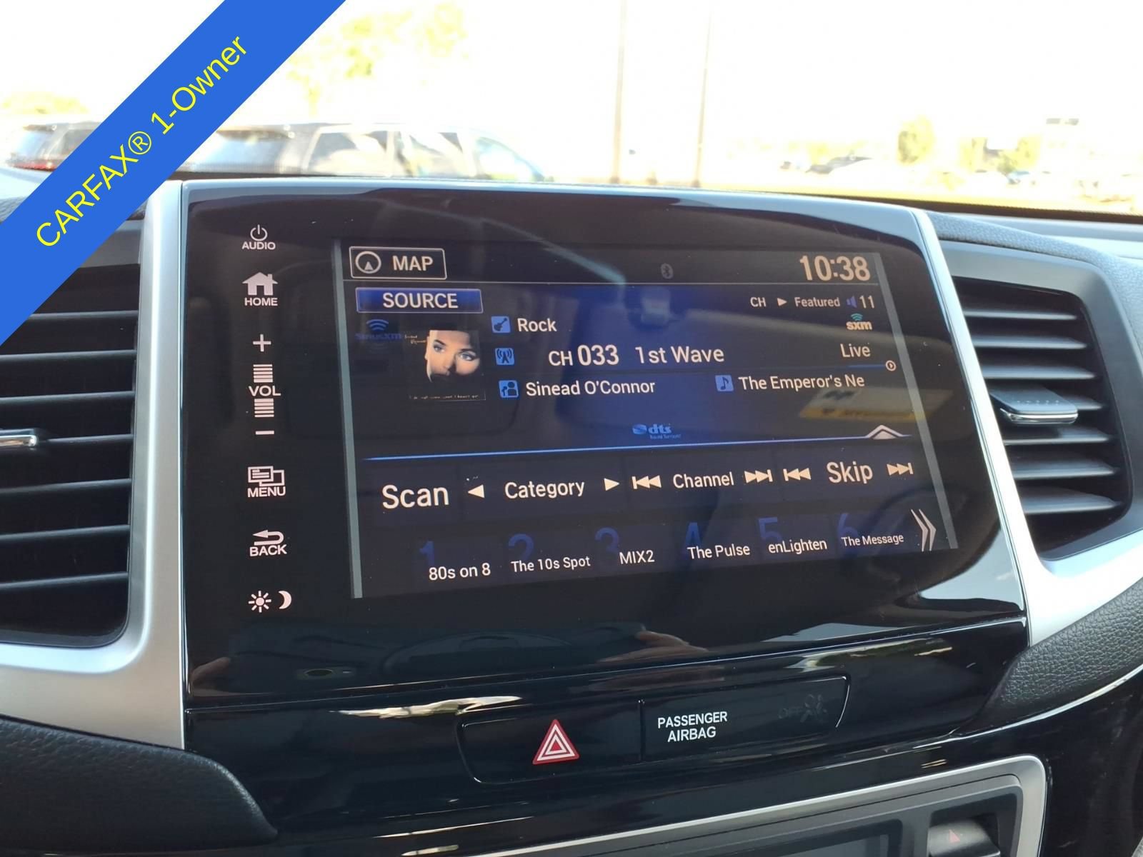Used 2018 Honda Pilot Touring image 21