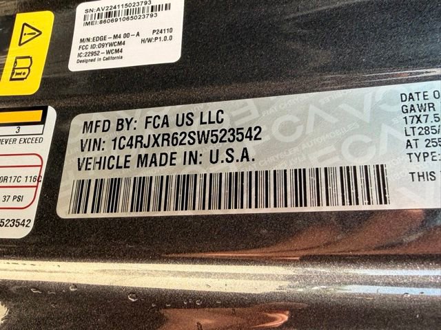 Used 2025 Jeep Wrangler Unlimited Rubicon 4xe w/ Safety Group AWD/4WD image 37