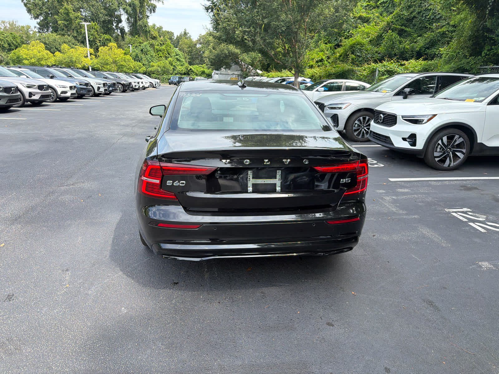 Used 2025 Volvo S60 B5 Plus FWD image 14