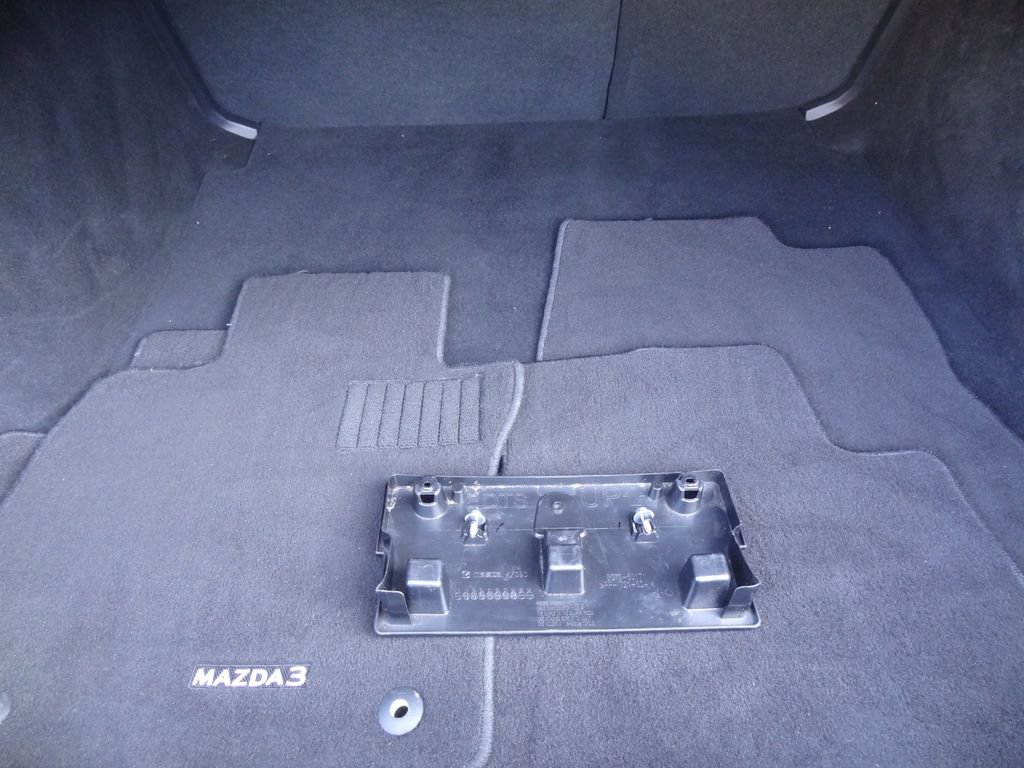 Used 2025 MAZDA MAZDA3 s FWD image 12