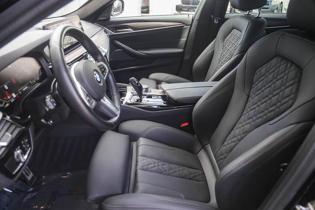 Certified 2023 BMW 540i w/ M Sport Package RWD image 14