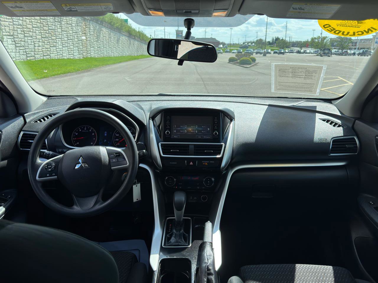 Used 2020 Mitsubishi Eclipse Cross ES image 16