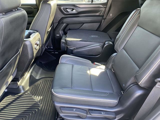 Used 2021 GMC Yukon SLT w/ SLT Luxury Package image 17