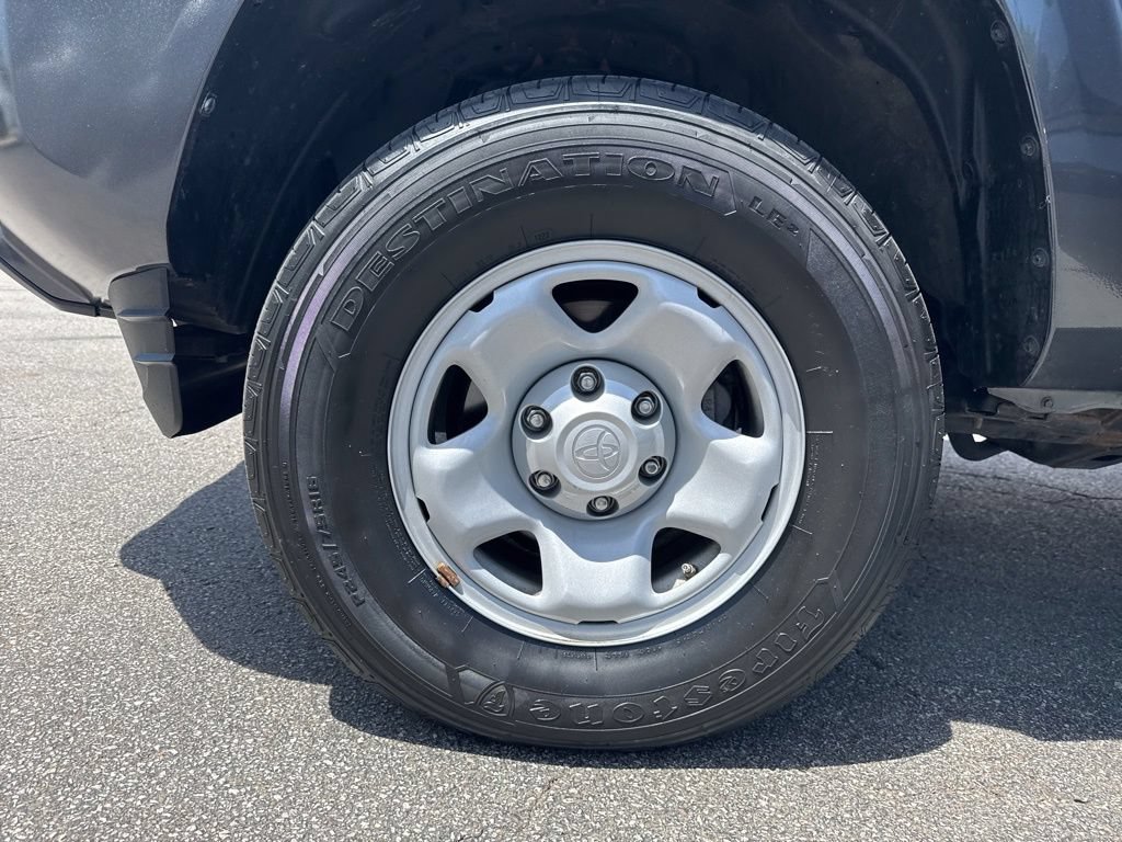 Used 2023 Toyota Tacoma SR AWD/4WD image 45