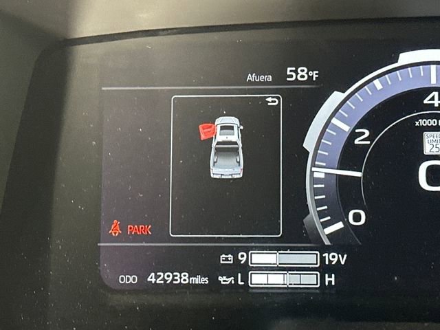 Used 2023 Toyota Tundra Platinum image 36