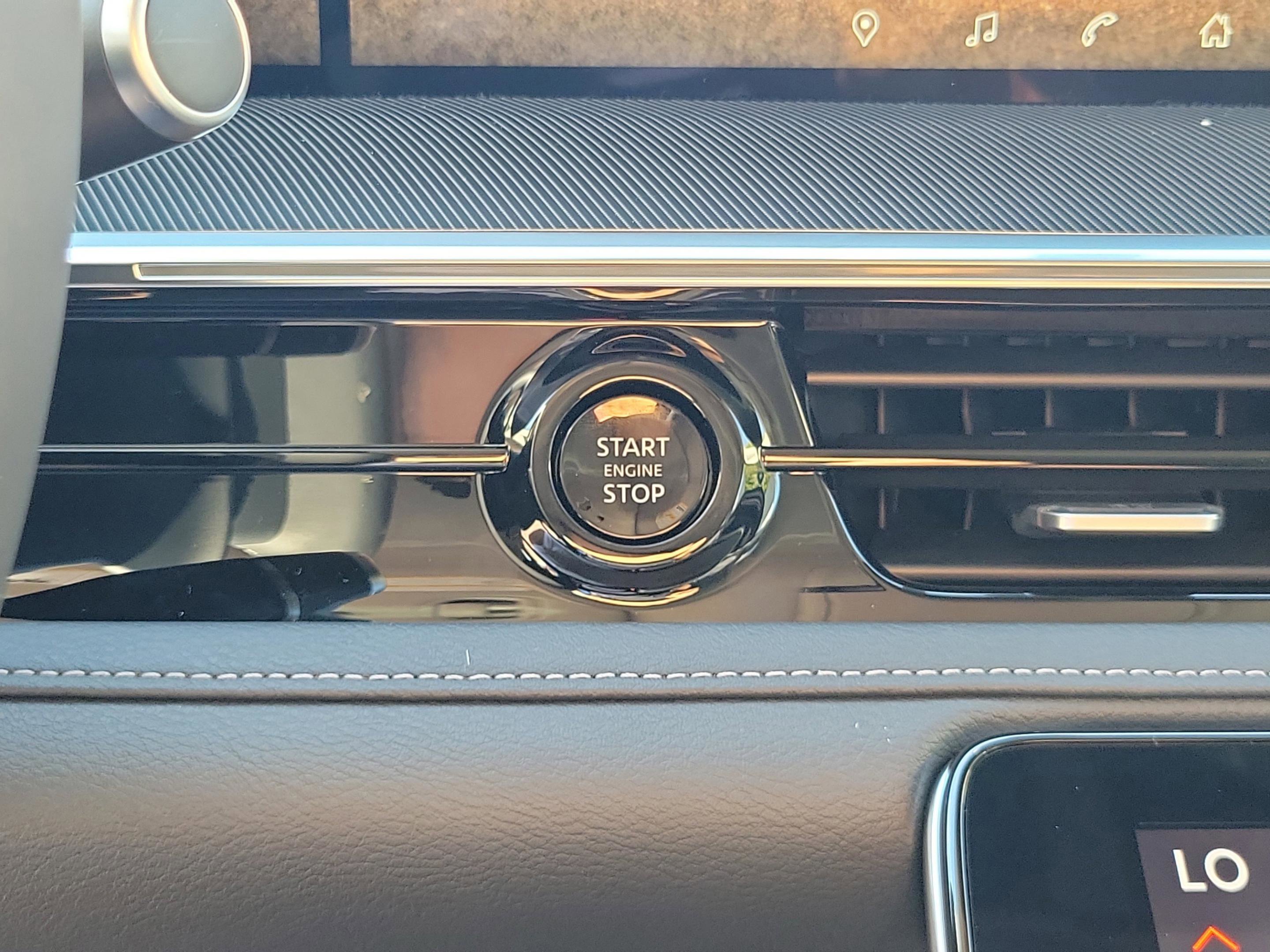 New 2026 INFINITI QX80 Luxe w/ Cargo Package image 31