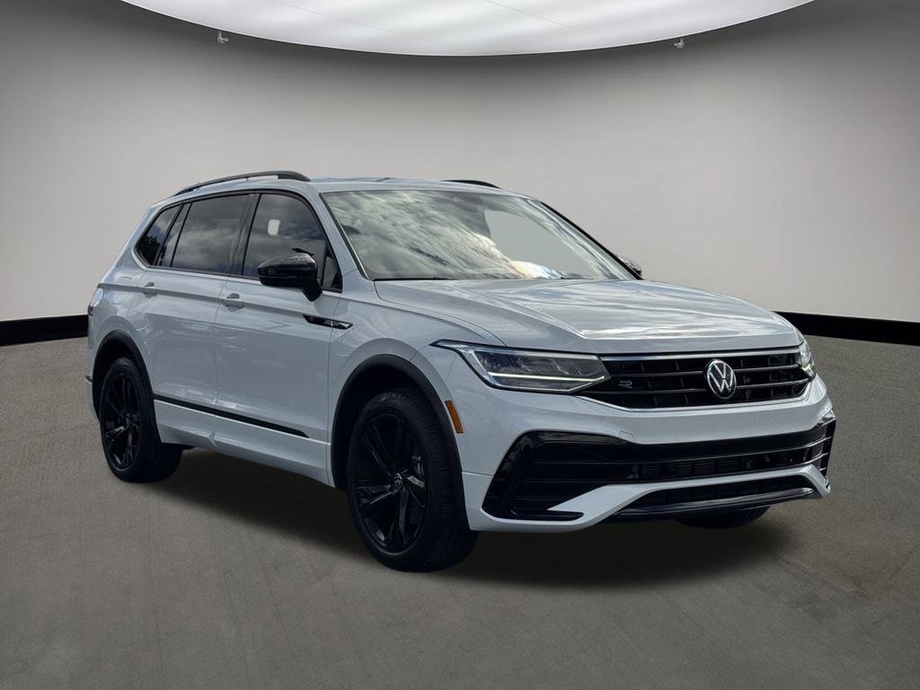 Used 2023 Volkswagen Tiguan SE R-Line