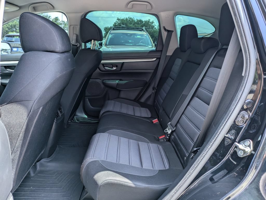 Used 2017 Honda CR-V LX image 14