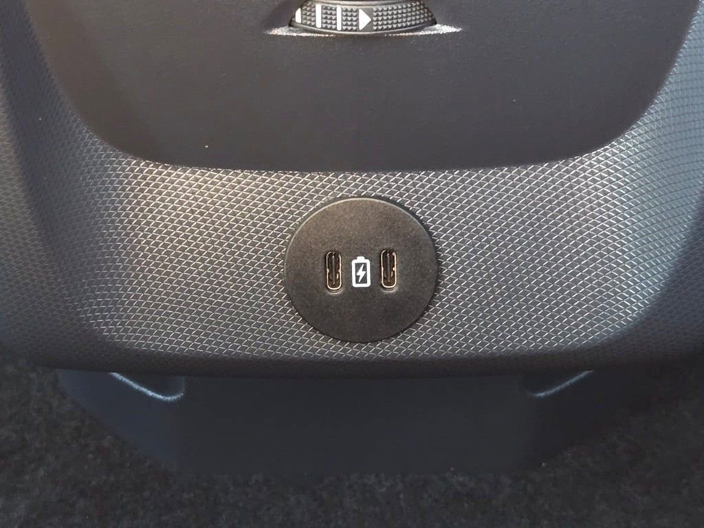 Used 2024 Ford Mustang Mach-E Select image 17