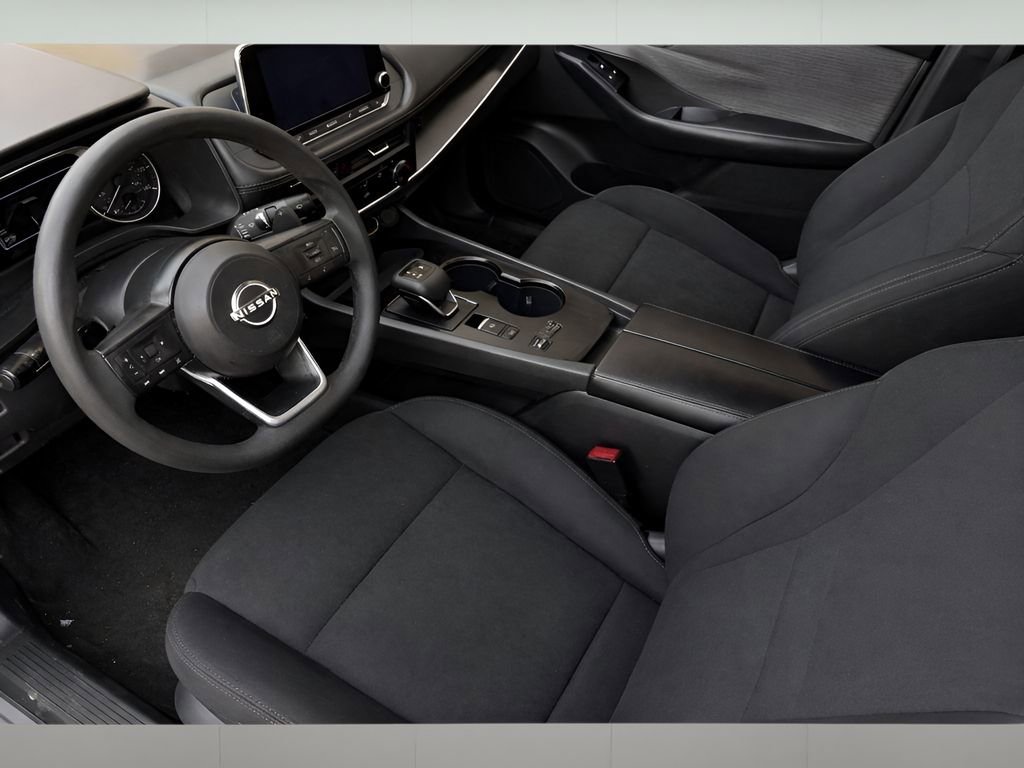 Used 2023 Nissan Rogue S image 13