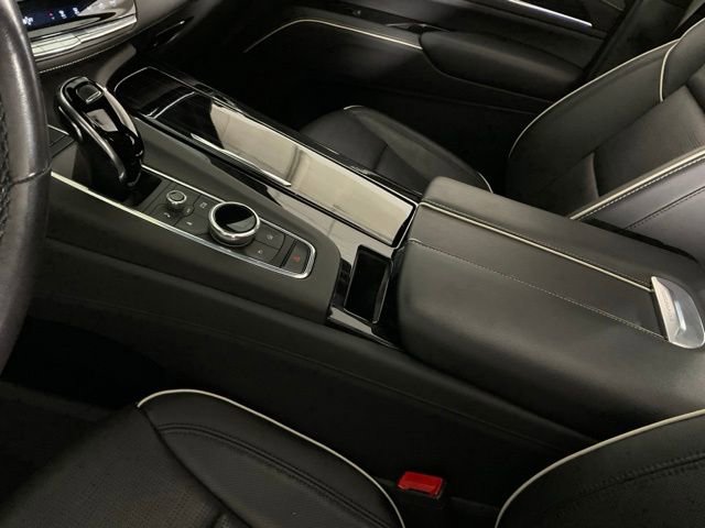 Used 2021 Cadillac Escalade Sport w/ LPO, ONYX Package image 15