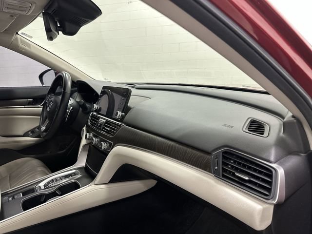 Used 2021 Honda Accord Touring image 15