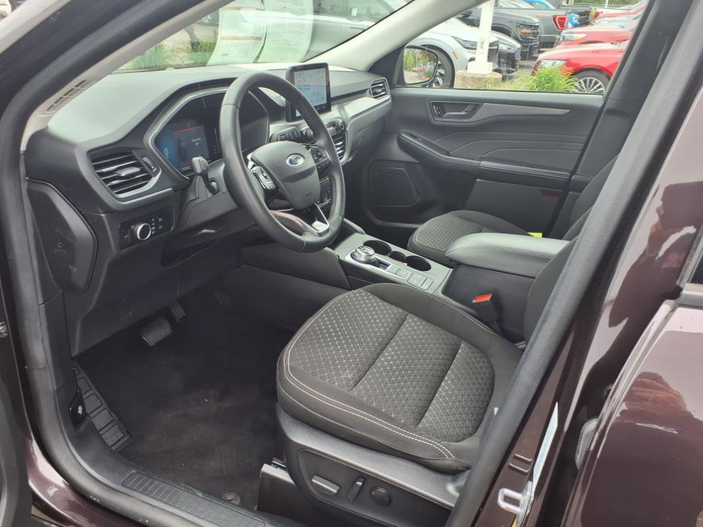 Certified 2023 Ford Escape Active image 12