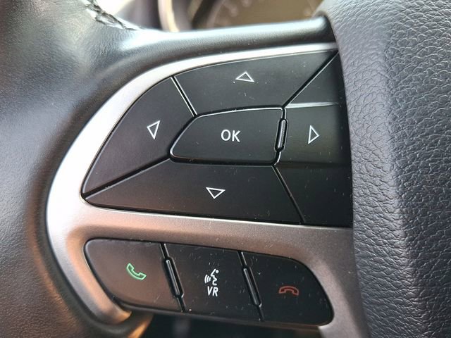 Used 2020 Jeep Grand Cherokee Laredo w/ Quick Order Package 2BN North image 24