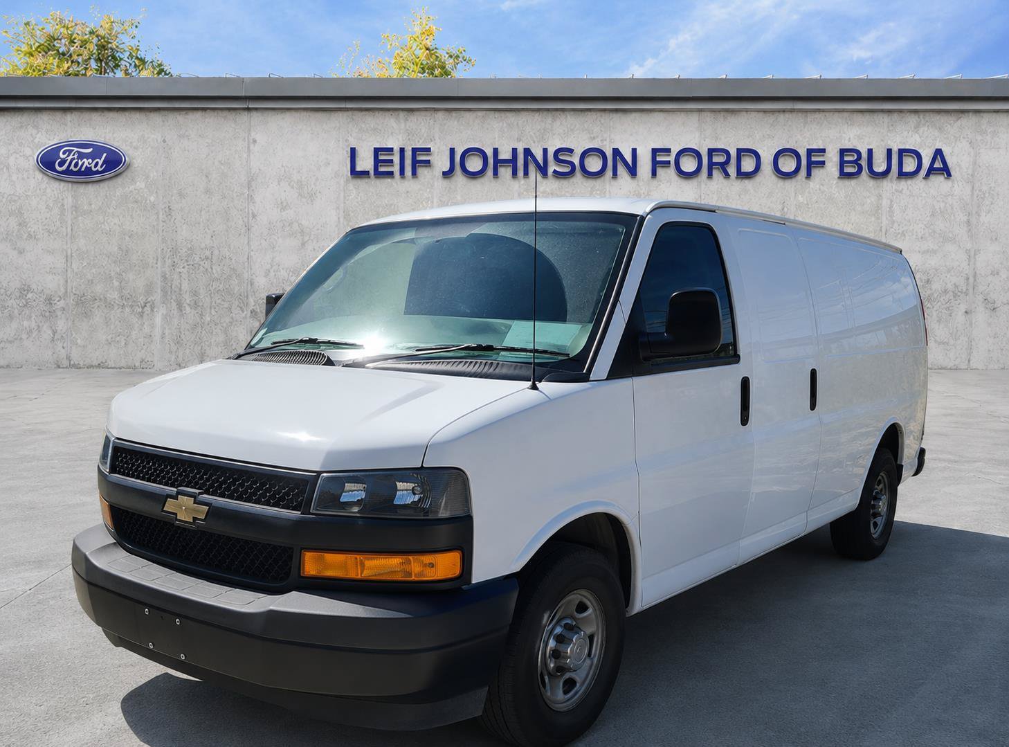 Used 2022 Chevrolet Express 2500 w/ Communications Package