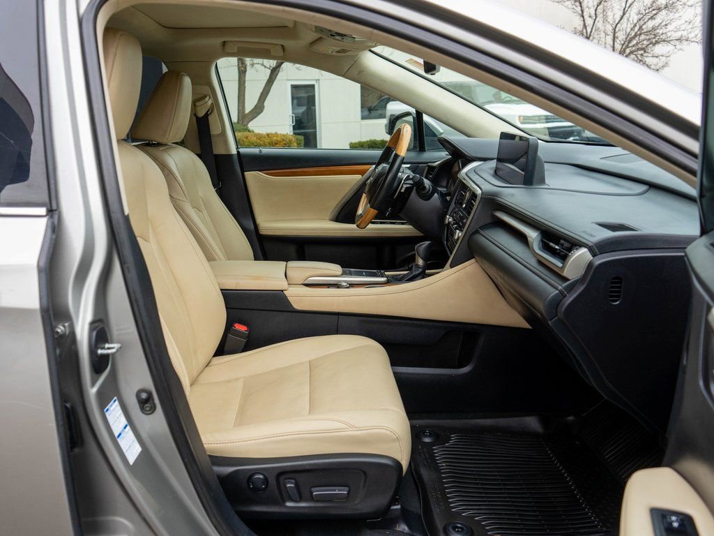 Used 2022 Lexus RX 350 AWD w/ Accessory Package (P1) image 10