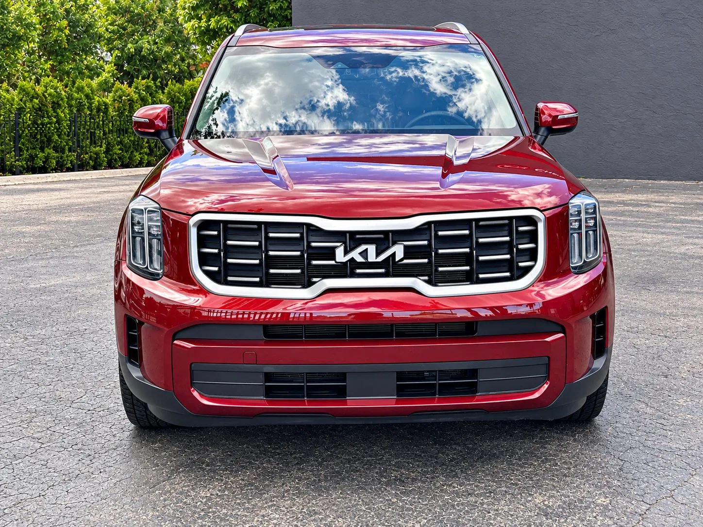 Used 2023 Kia Telluride S w/ S Sunroof Package AWD/4WD image 2