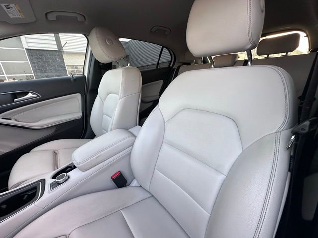 Used 2016 Mercedes-Benz GLA 250 4MATIC image 19