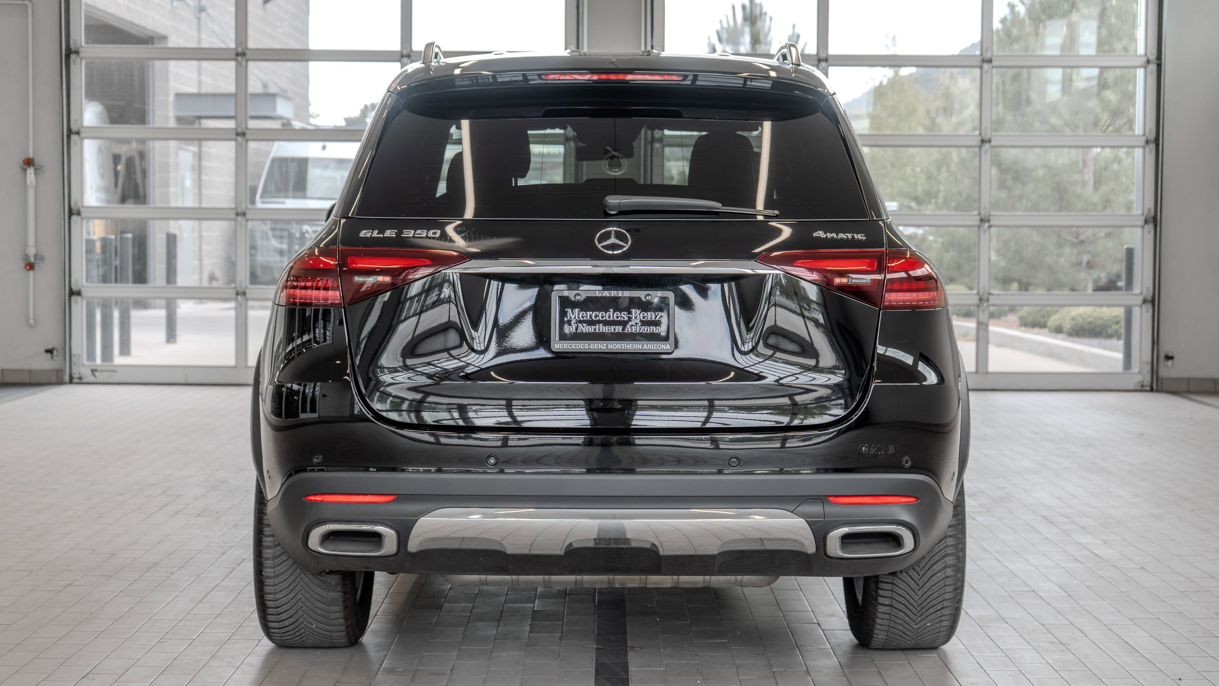 Used 2024 Mercedes-Benz GLE 350 4MATIC image 14