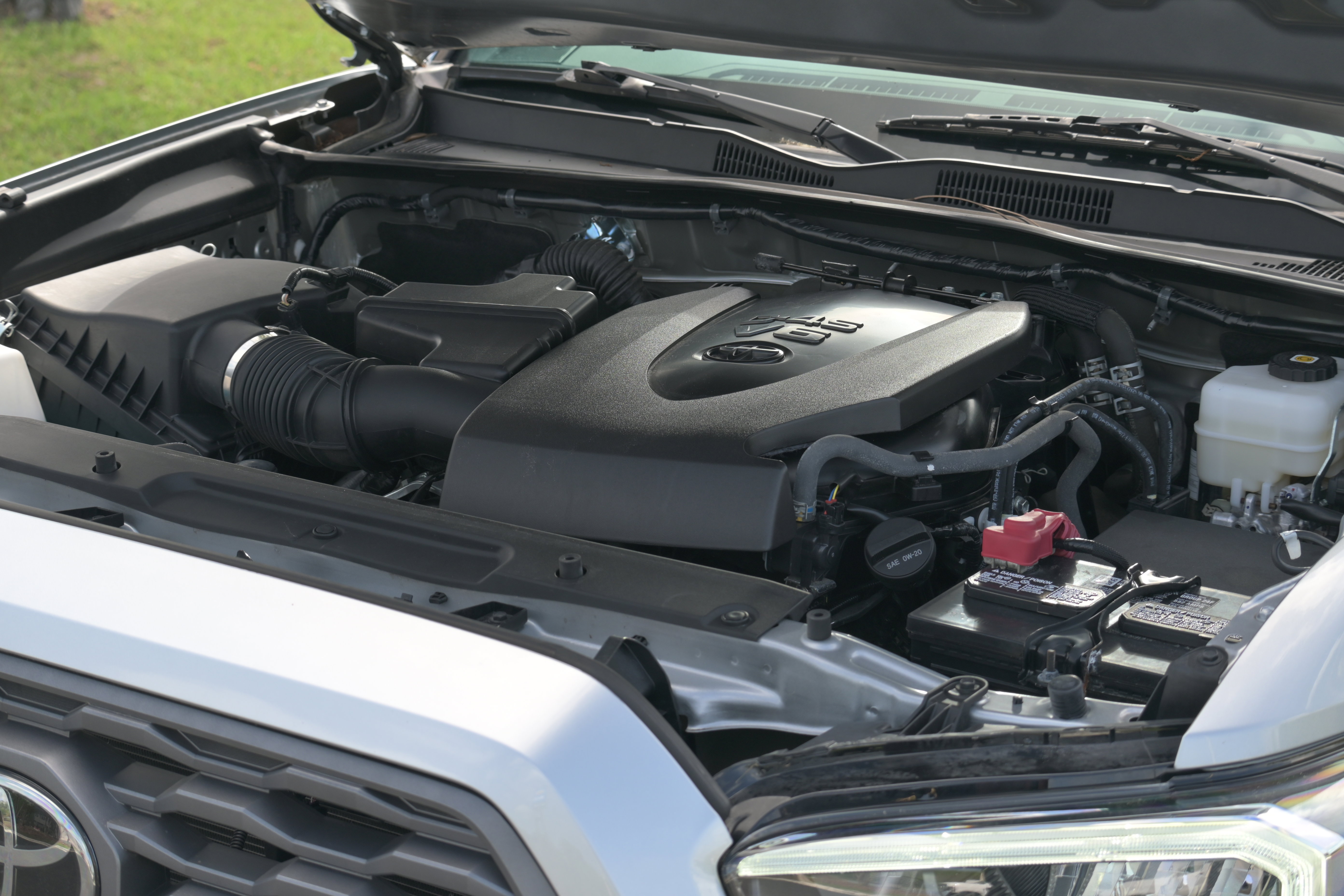 Used 2023 Toyota Tacoma TRD Off-Road w/ TRD Premium Off Road Package image 8