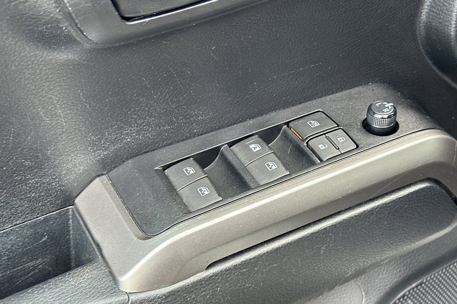 Used 2019 Toyota Tacoma SR5 image 11