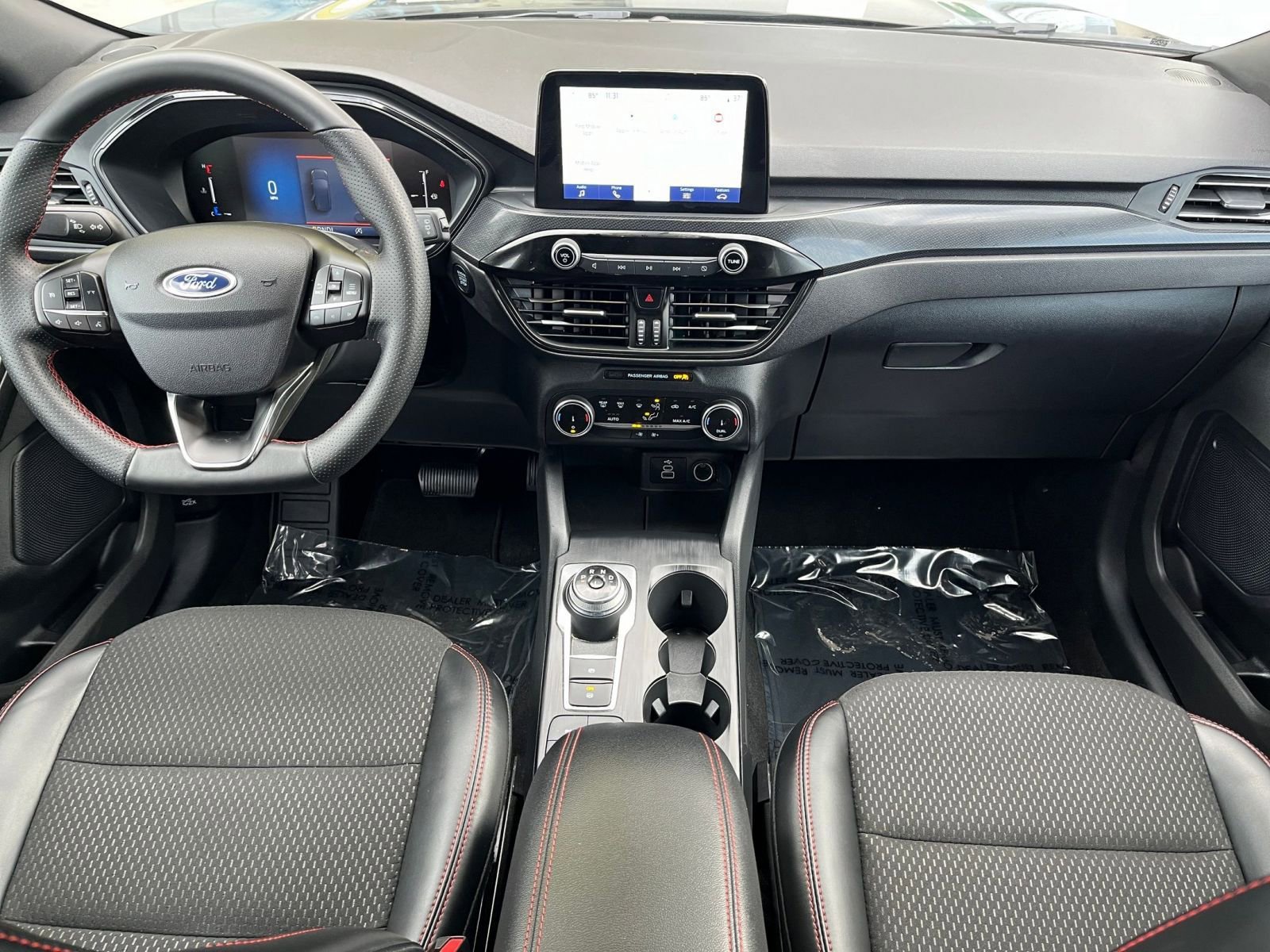 Used 2025 Ford Escape ST-Line image 29