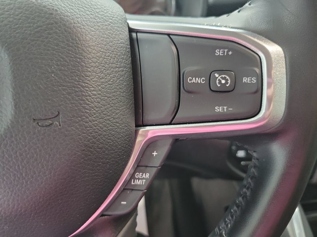 Used 2023 RAM 1500 Laramie AWD/4WD image 38