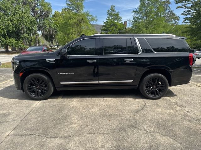 Used 2021 GMC Yukon XL Denali RWD image 3