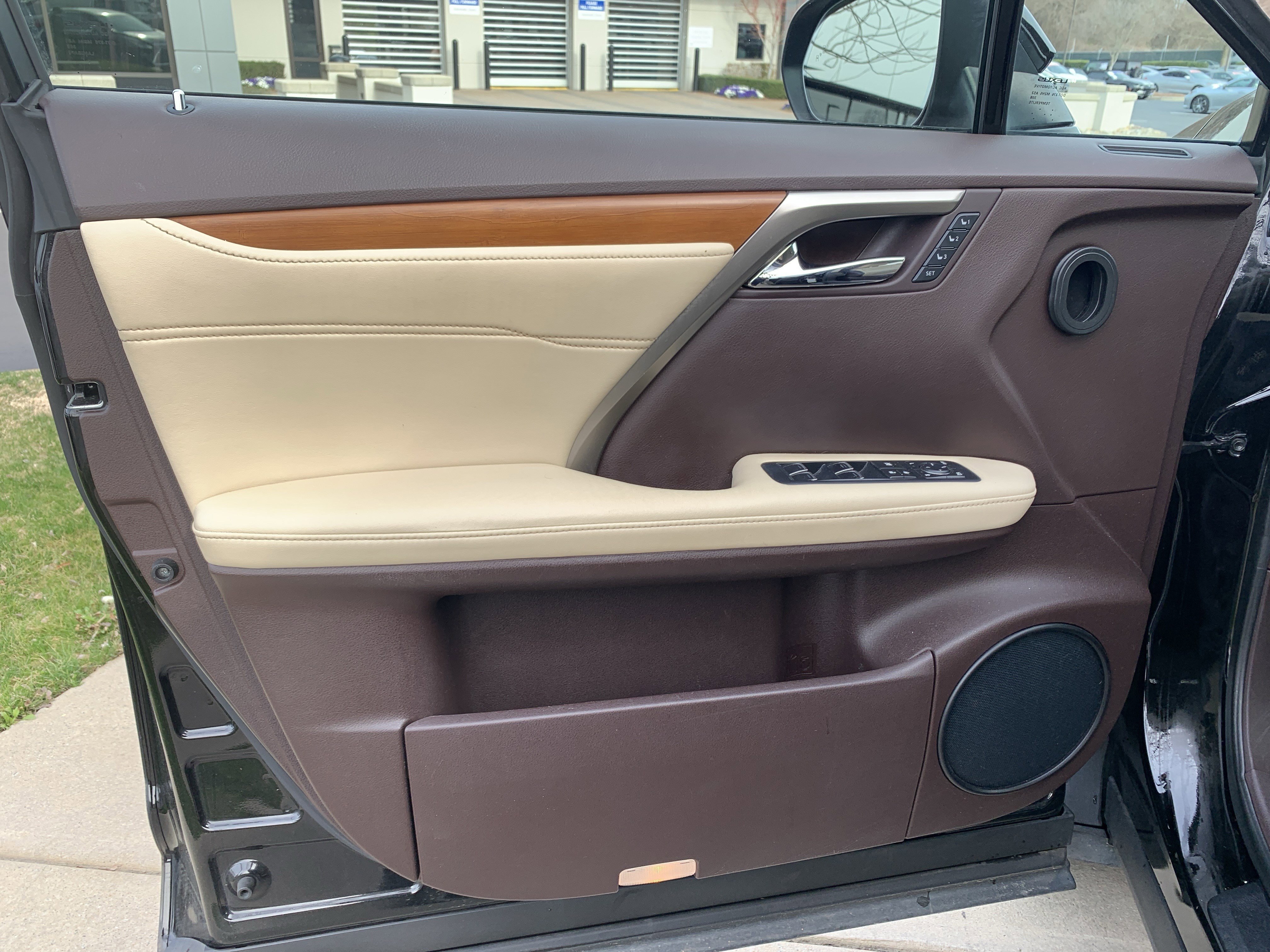 Used 2016 Lexus RX 350 FWD w/ Premium Package image 14