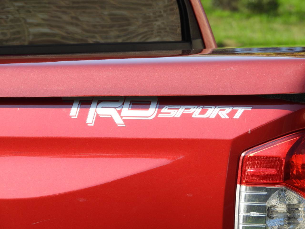 Used 2018 Toyota Tundra CrewMax SR5 w/ TRD Sport Package RWD image 27