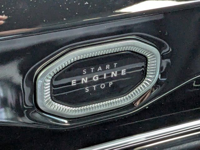 New 2026 Jeep Grand Cherokee Altitude image 29