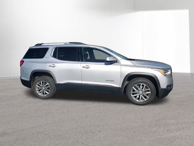 Used 2018 GMC Acadia SLT image 2