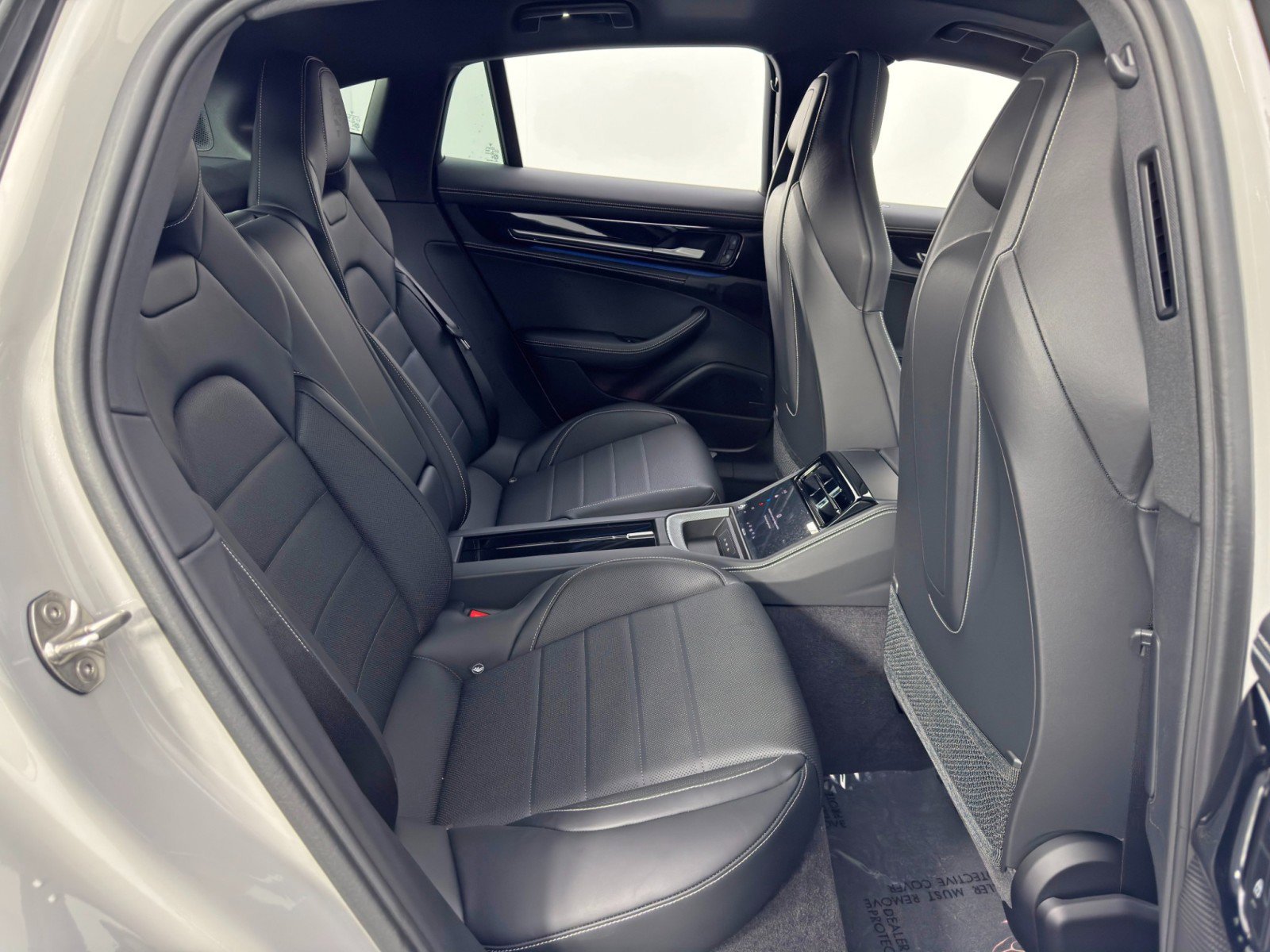 Used 2025 Porsche Panamera 4S image 43