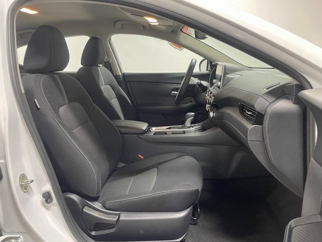 Used 2025 Nissan Sentra SV FWD image 22