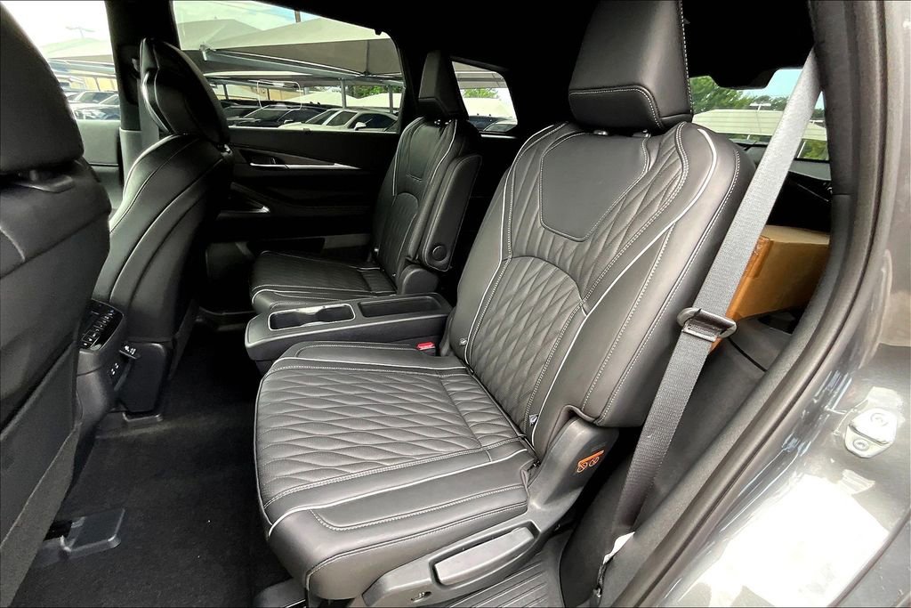 Certified 2026 INFINITI QX60 Autograph w/ Dark Cargo Package image 15