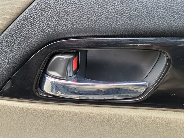 Used 2016 Honda Accord LX image 27