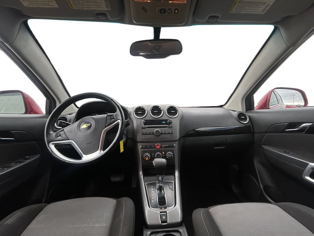 Used 2014 Chevrolet Captiva Sport LT FWD image 12