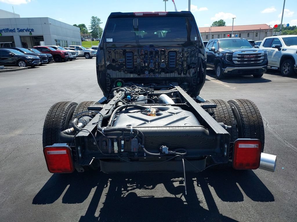 New 2026 GMC Sierra 3500 SLE AWD/4WD image 28