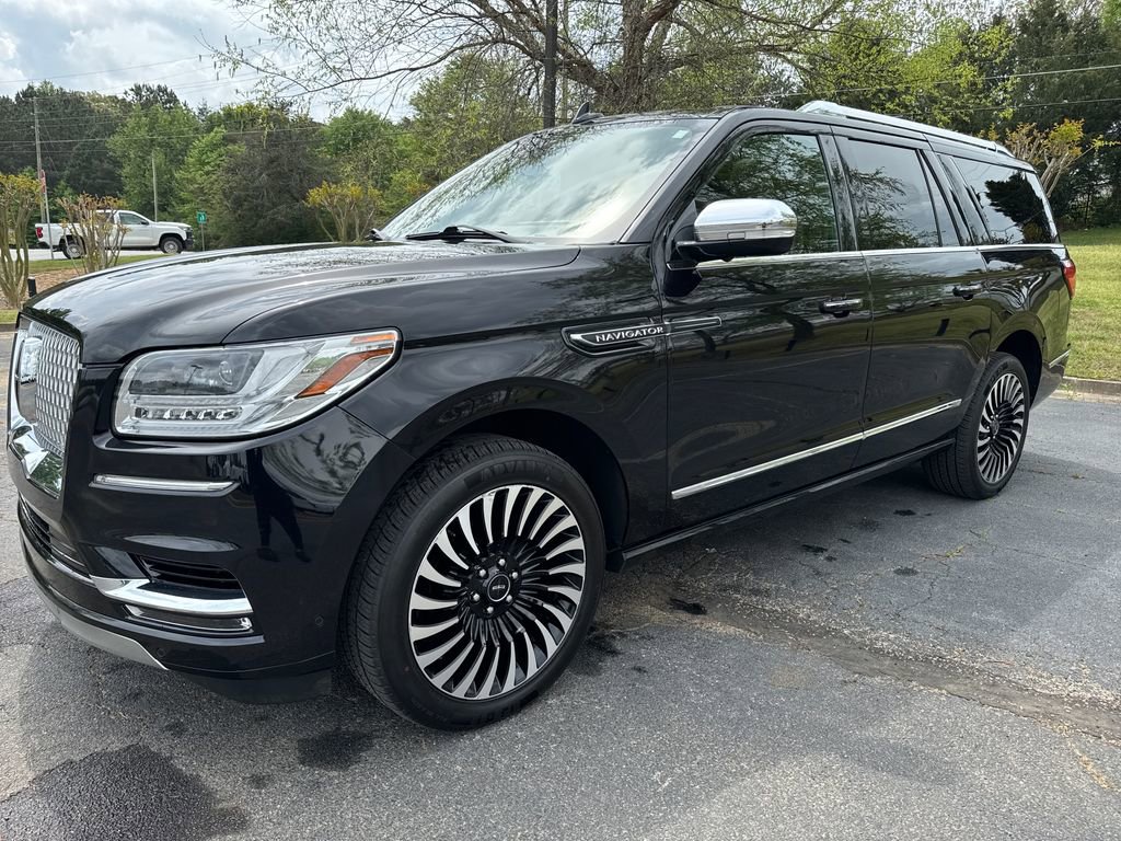 Used 2021 Lincoln Navigator L Black Label AWD/4WD image 8