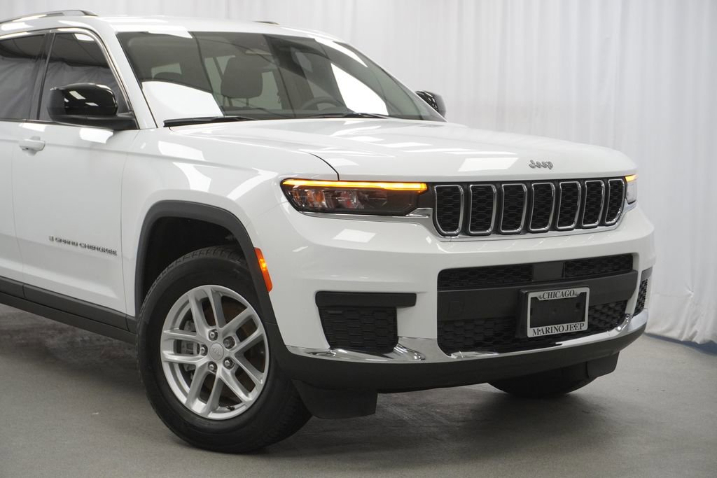 Certified 2023 Jeep Grand Cherokee L Laredo AWD/4WD image 3