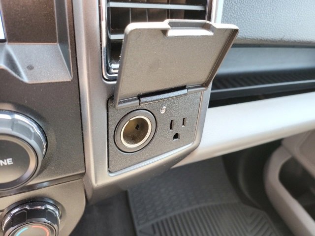 Used 2019 Ford F150 XLT w/ Equipment Group 302A Luxury image 21