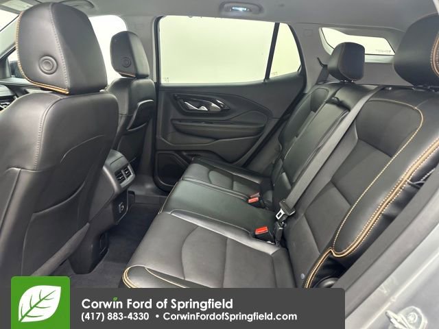 Used 2023 GMC Terrain AT4 image 25