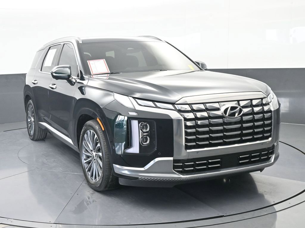 Used 2024 Hyundai Palisade Calligraphy image 9